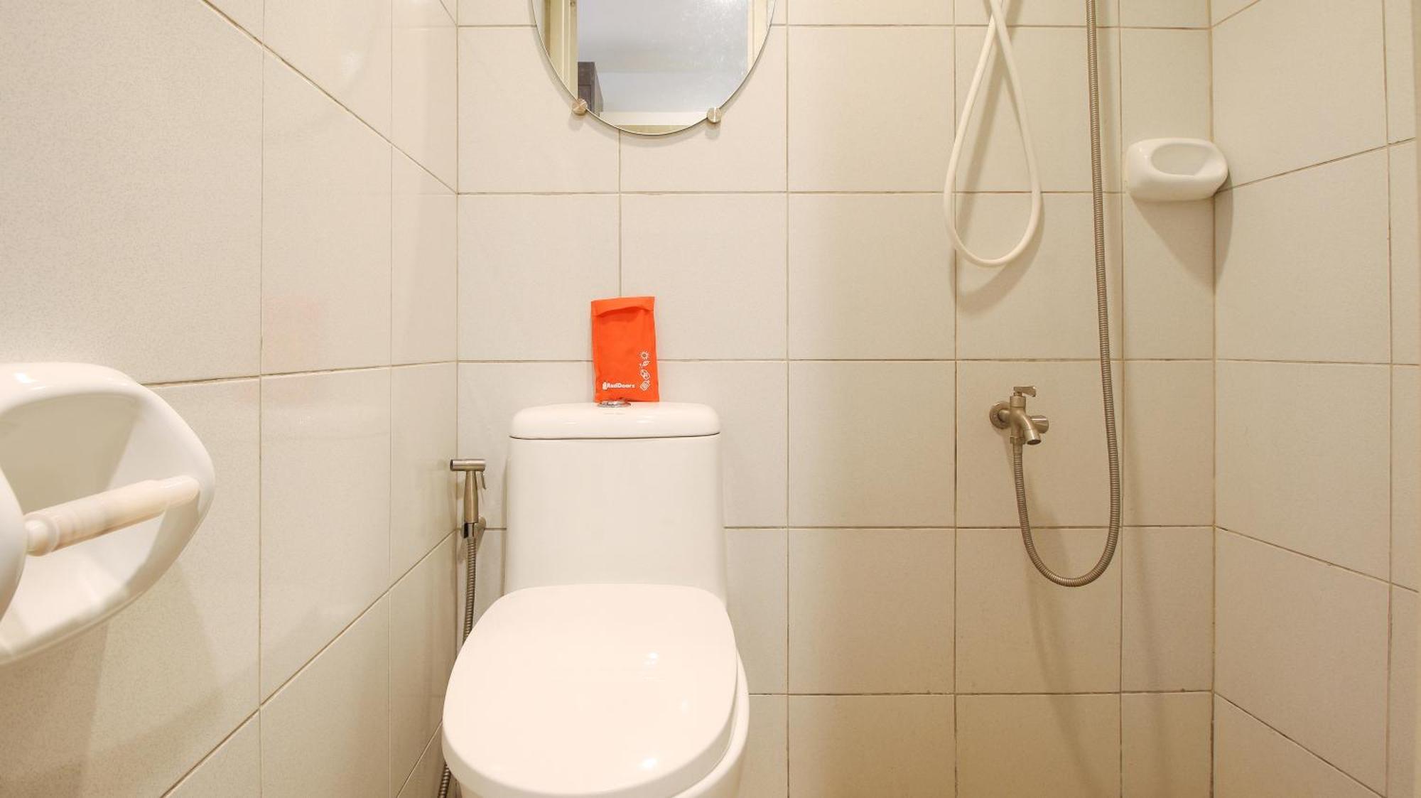 Reddoorz Plus At Evangelista Street Makati Makati City Kültér fotó
