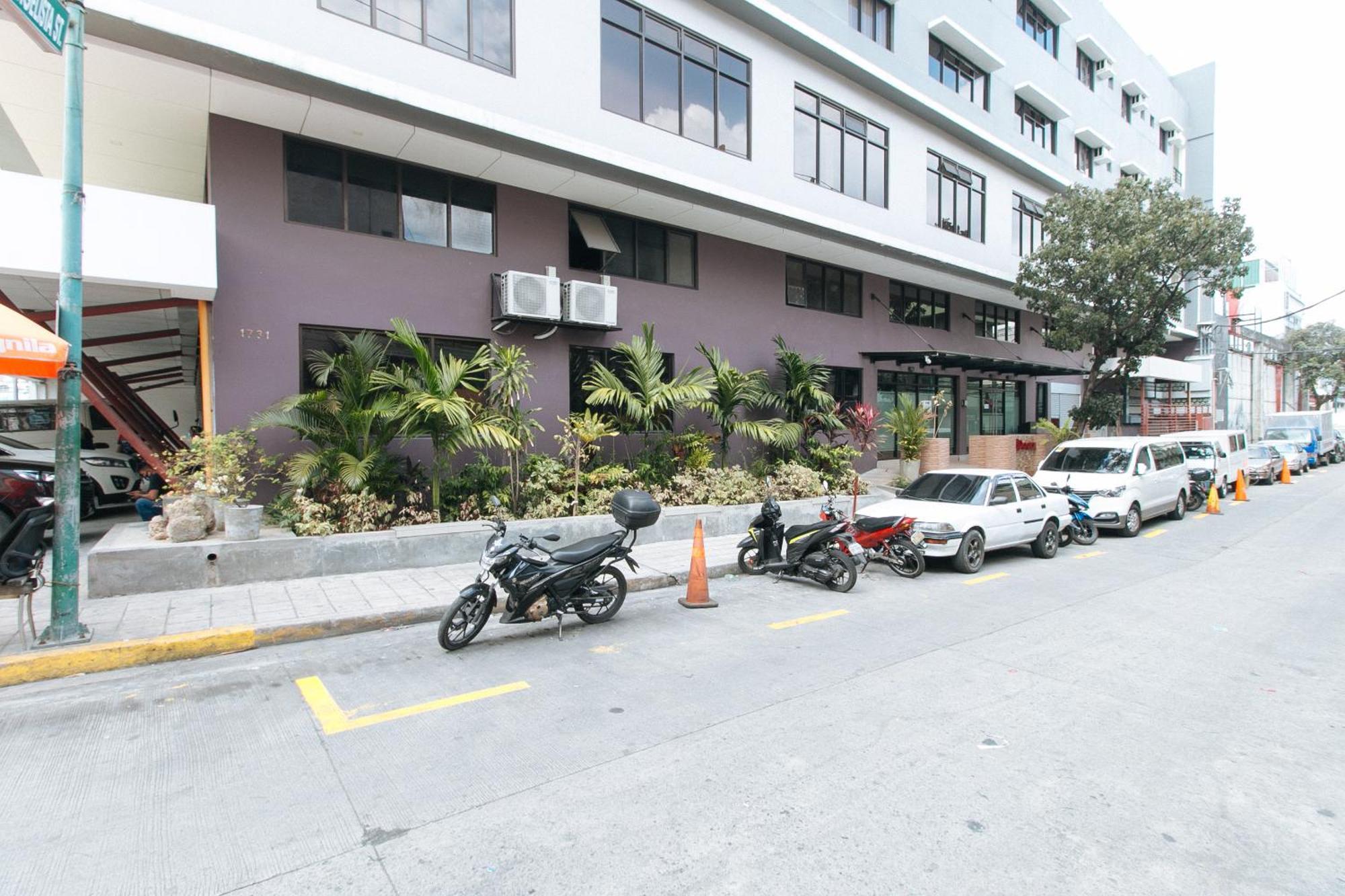 Reddoorz Plus At Evangelista Street Makati Makati City Kültér fotó